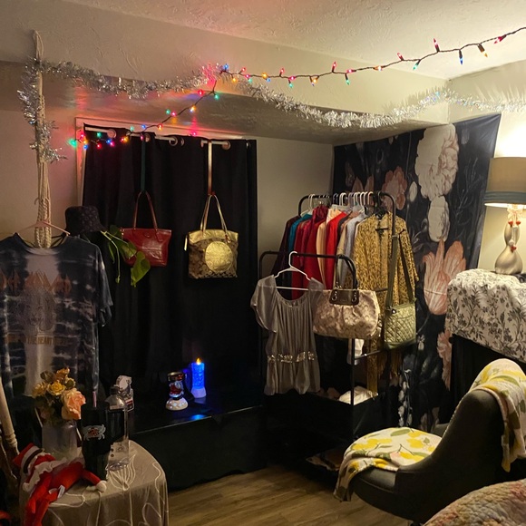 Meet your Posher, Regina - Picture 4 of 11